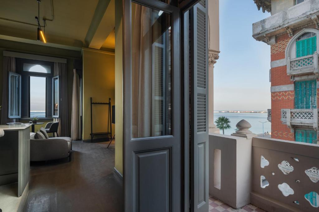 Grey Studio Apartments Corniche Alexandria 1
