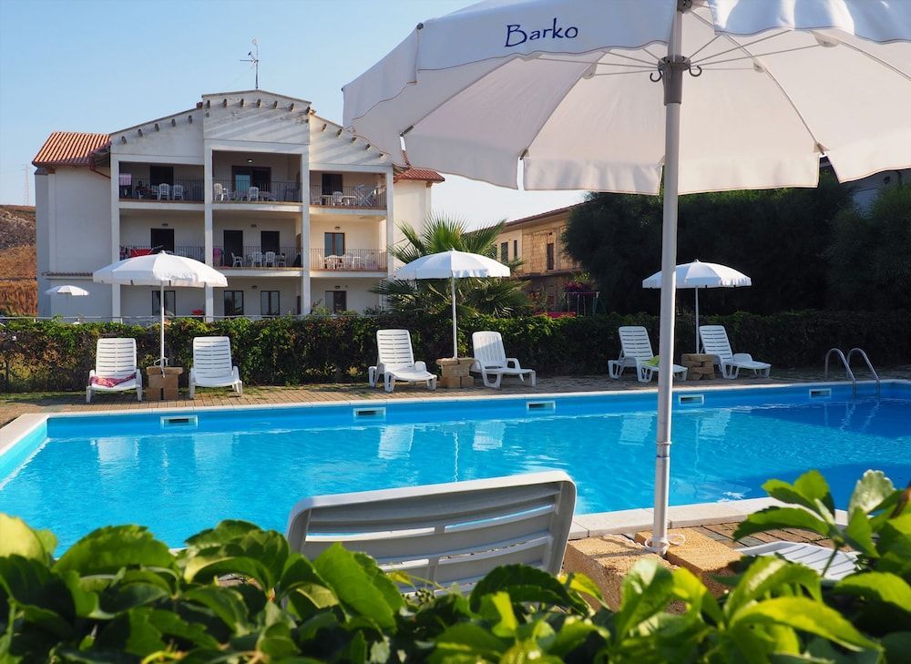 Barko Apartments & Suites 1