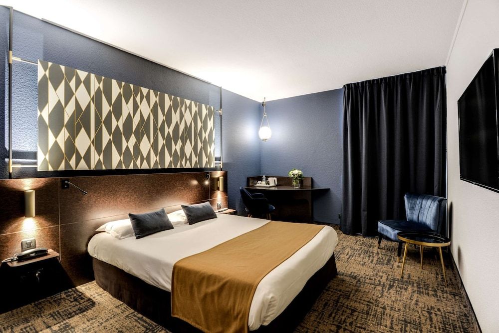 Brit Hotel Du Stade Rennes Ouest 1
