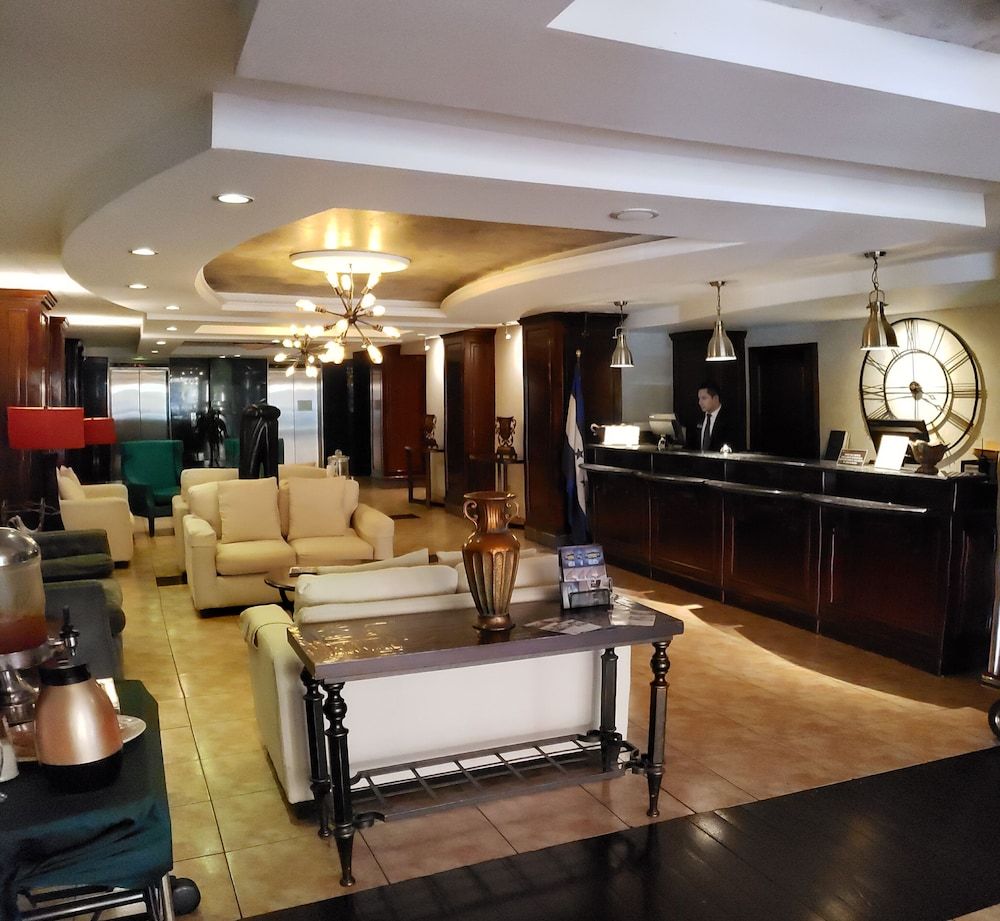 FLORENCIA PLAZA HOTEL 2