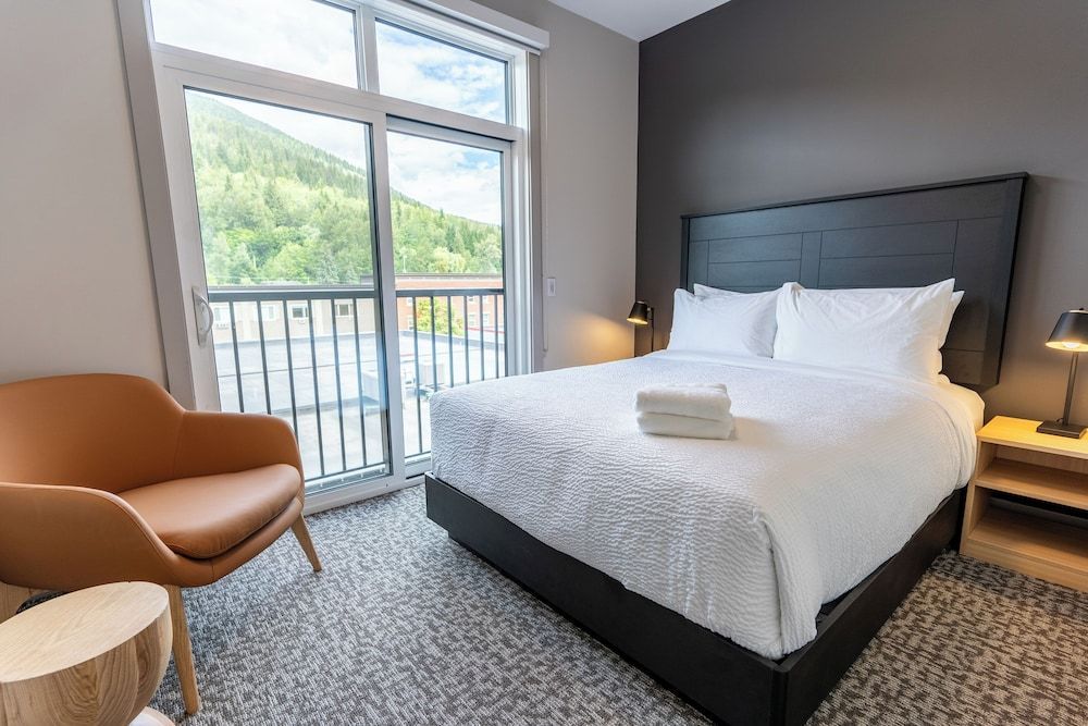 Basecamp Suites Revelstoke 2