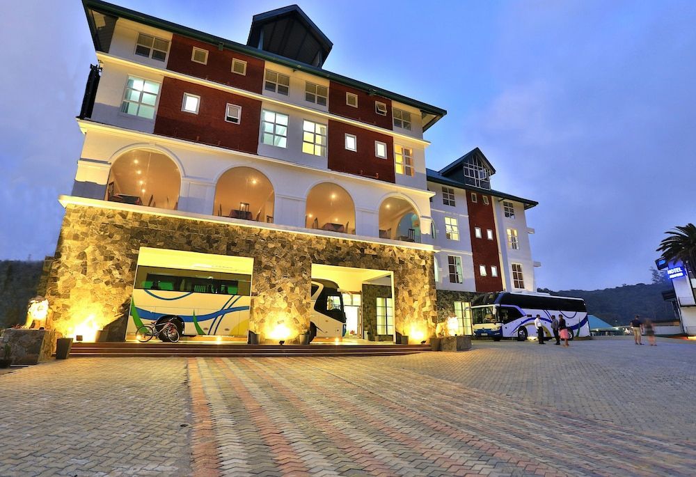 ASHFORD HOTEL 2