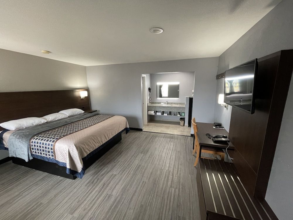 Ridge Motel 1