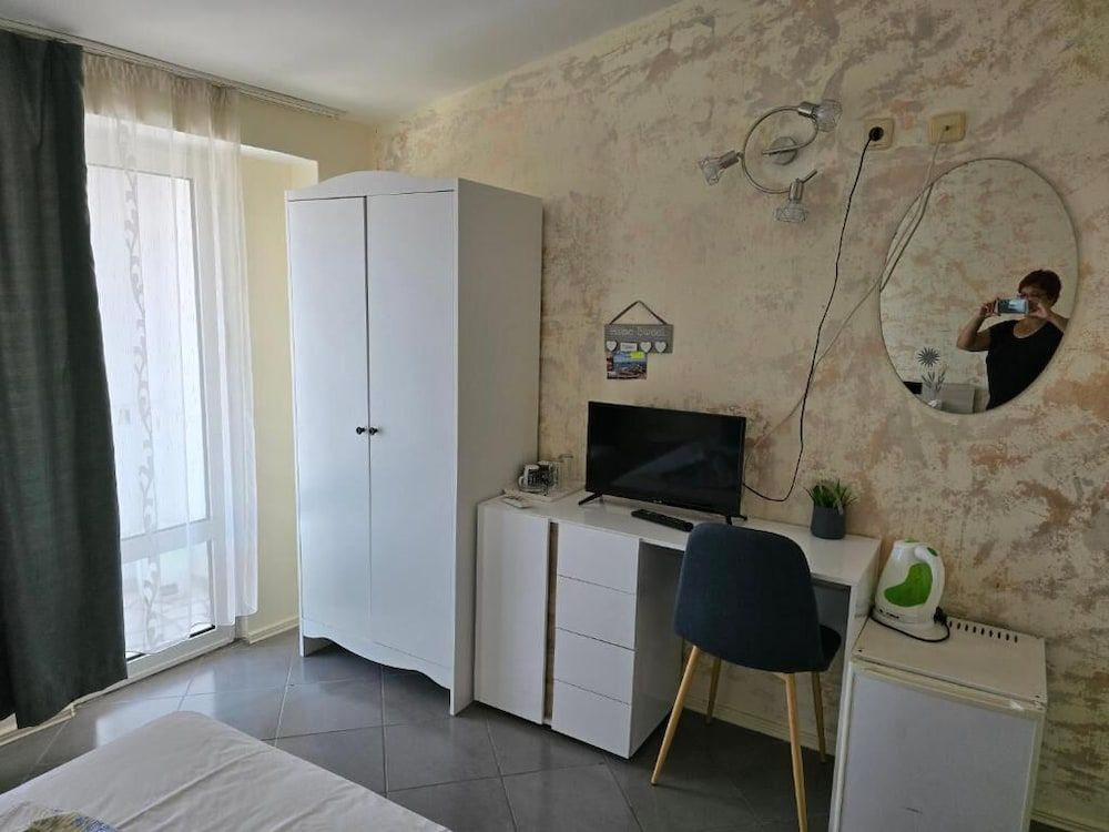 Paris - Sozopol - ORION Guest House - Sozopol