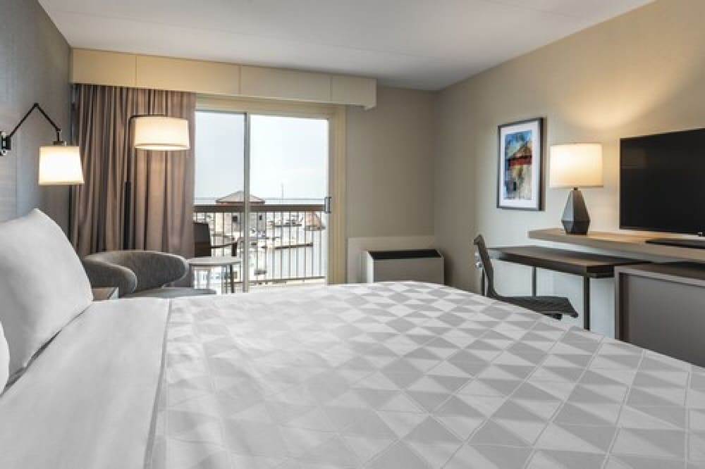 Holiday Inn KINGSTON-WATERFRONT by IHG 2