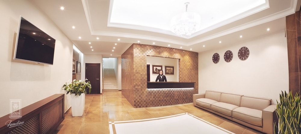 Familion ApartHotel 2