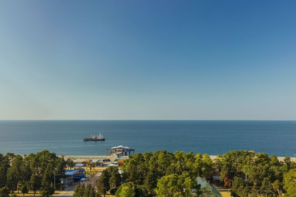 Le Meridien Batumi 1