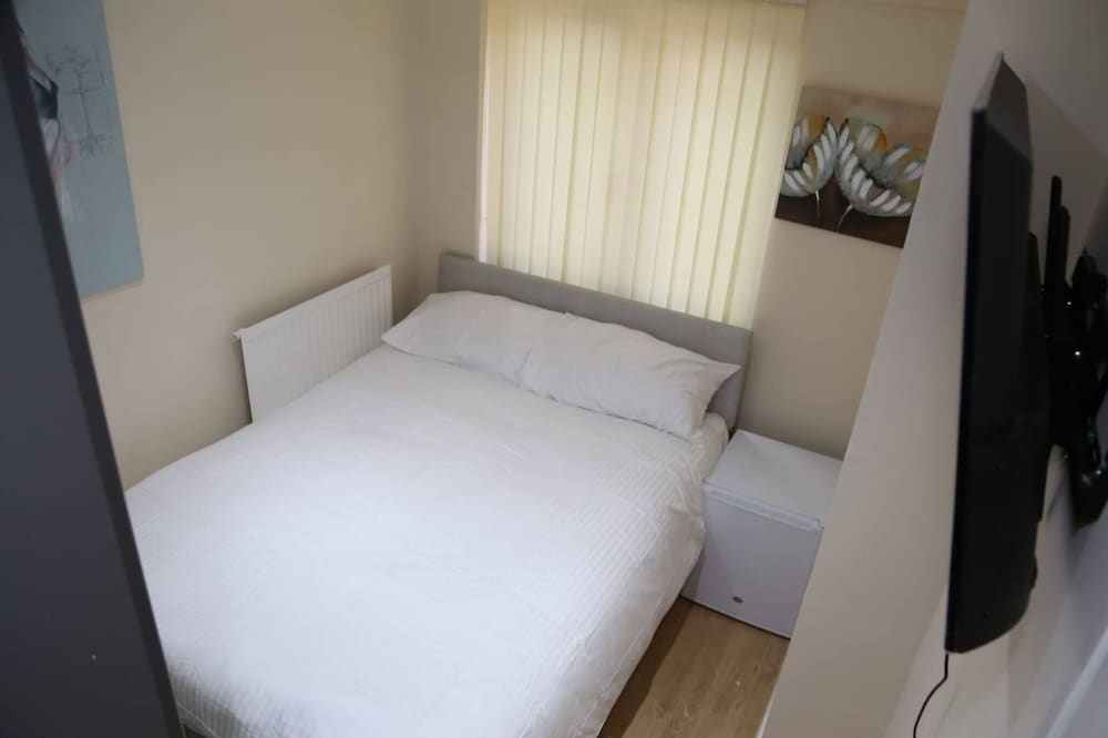 Room in House - Aa Guest Room2 2