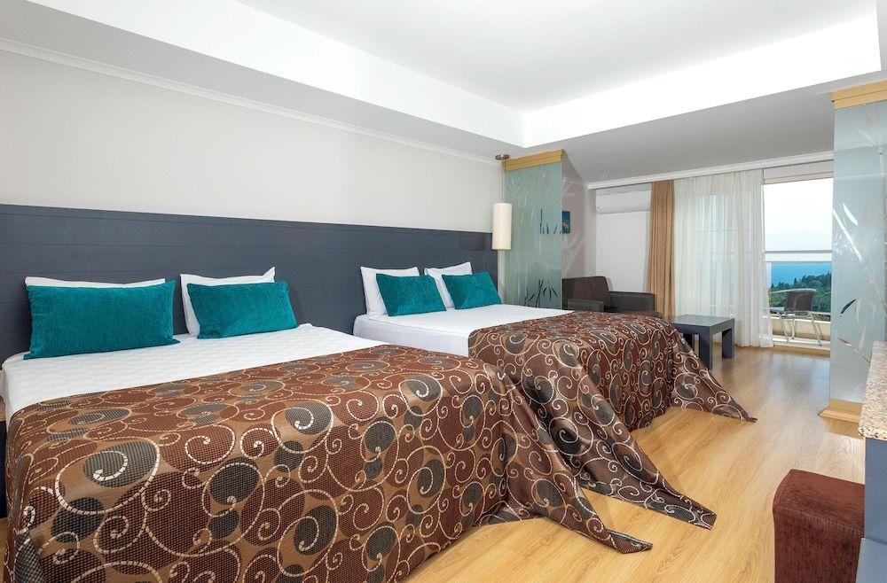 Sealight Resort Hotel 2