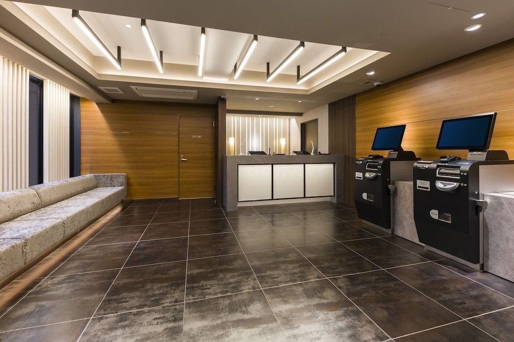 IAM HOTEL 2