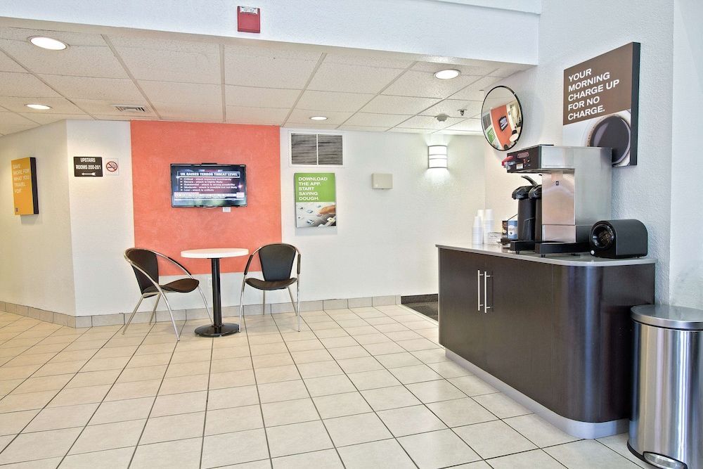 Motel 6-East Brunswick, NJ 2