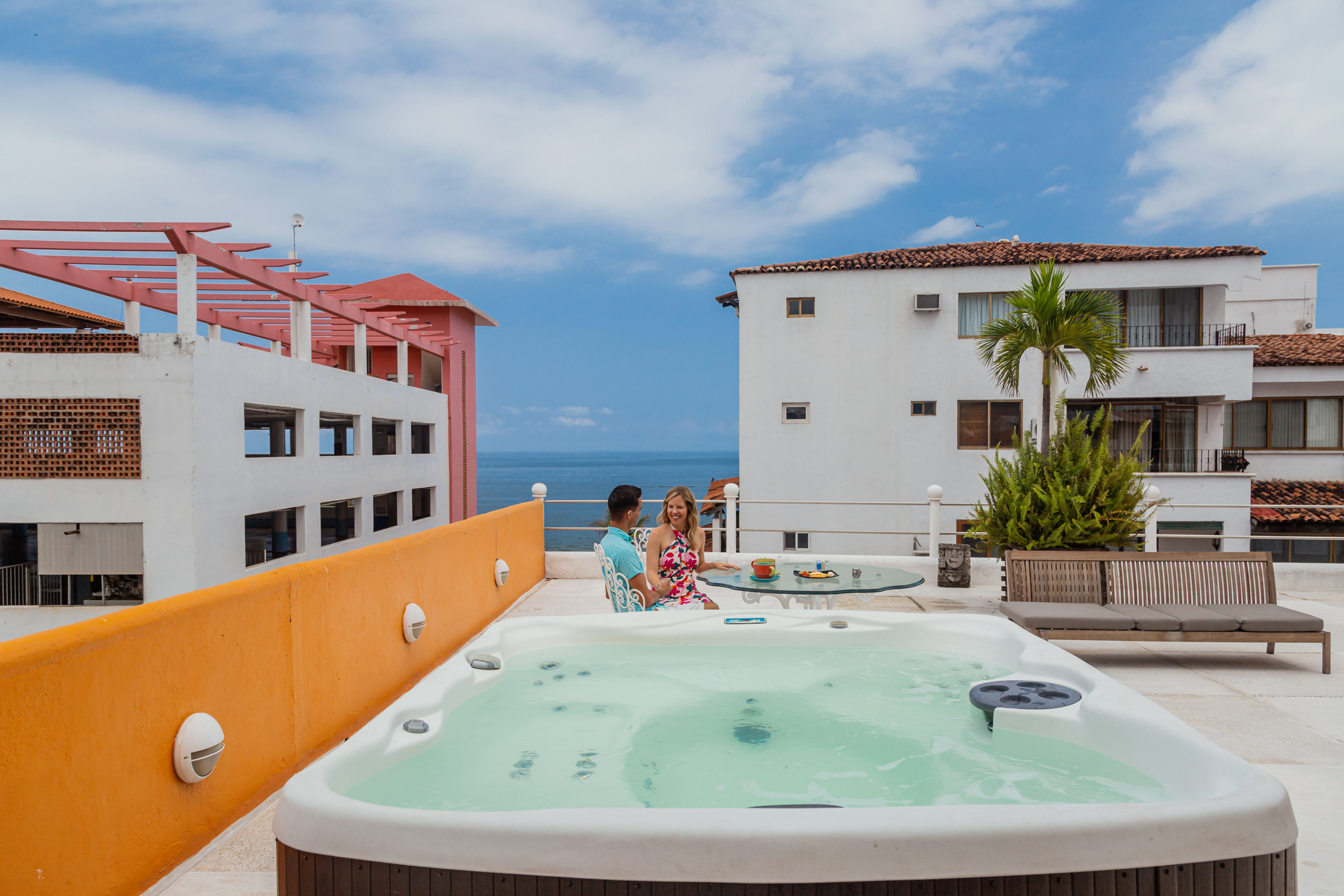 Paris - Puerto Vallarta - Hotel Rio Malecon - Puerto Vallarta