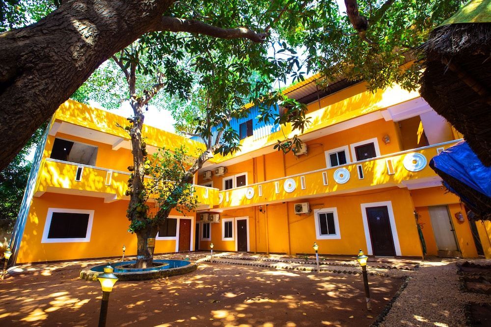 Auro Resort 1