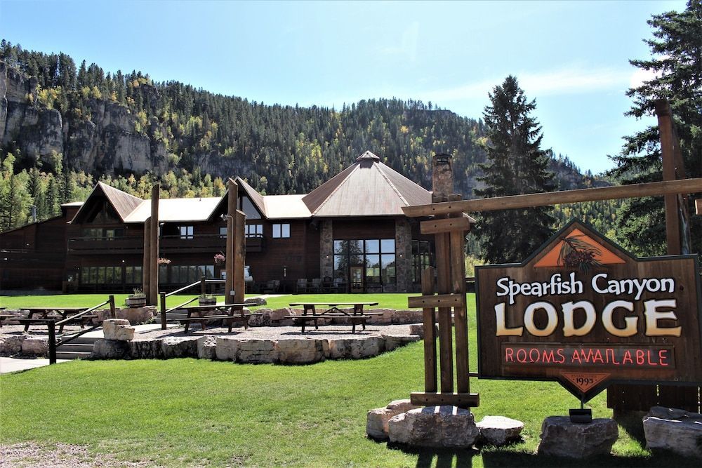 Spearfish Canyon Lodge 1