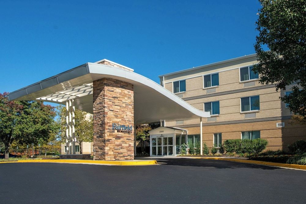 Fairfield Inn & Suites Dulles Airport 1