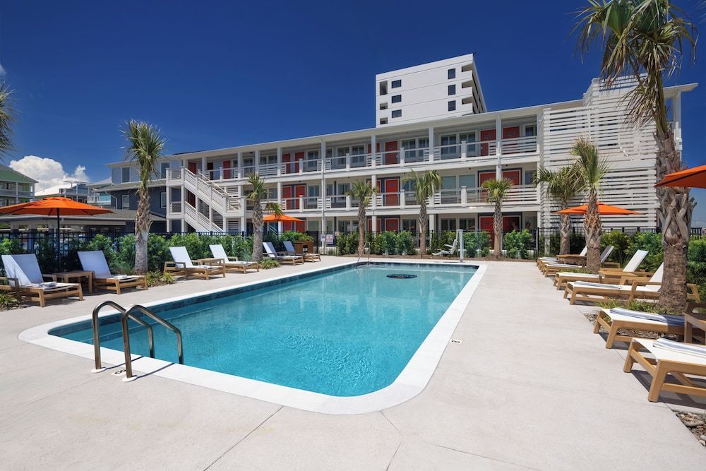 Oceaneer Hotel 1