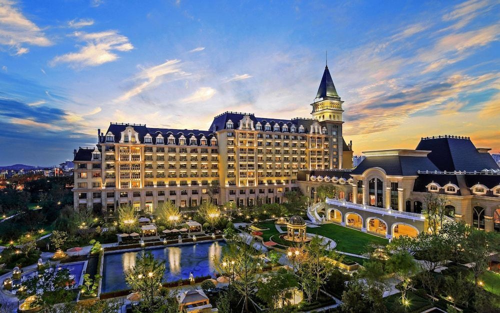 Hilton Qingdao Golden Beach 1