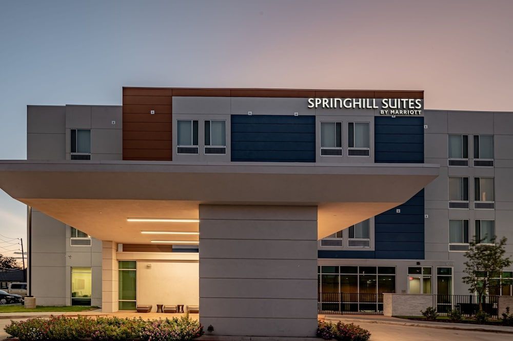 SpringHill Suites Dallas Central Expressway 1