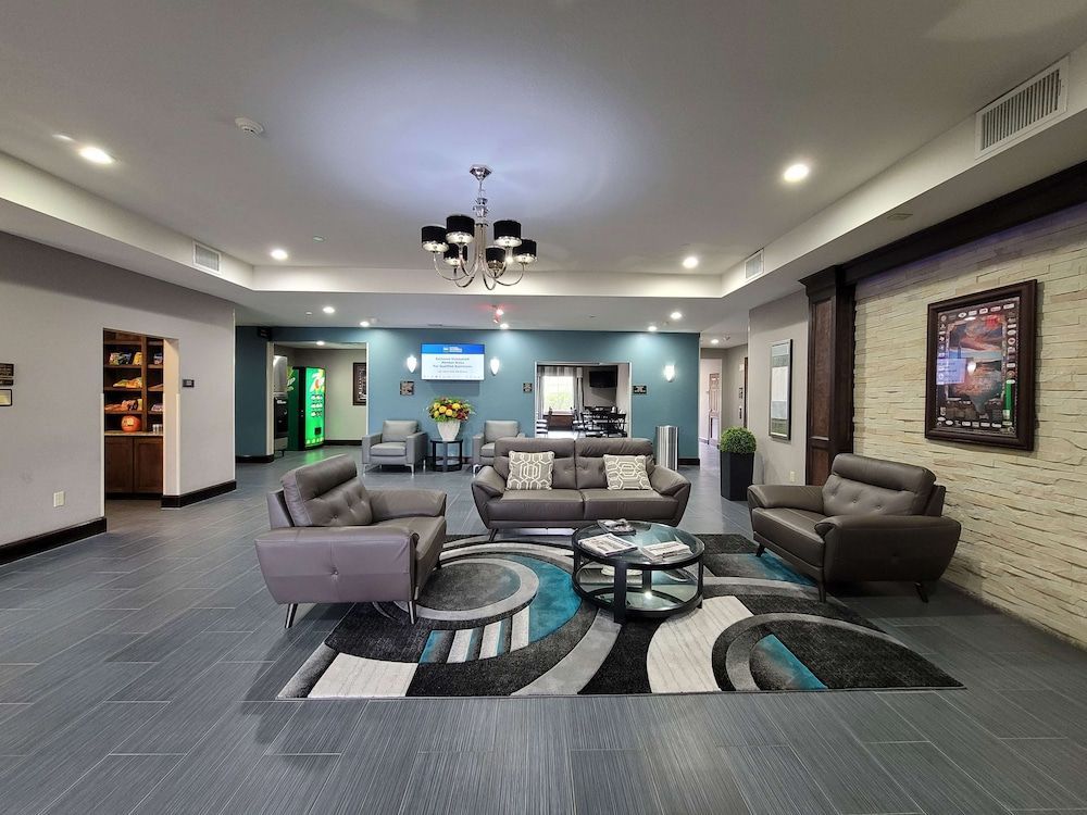 Best Western Plus Kenedy Inn 2