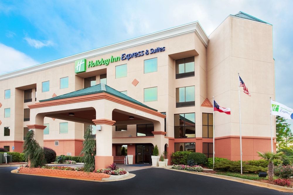Holiday Inn Express & Suites LAWRENCEVILLE by IHG 1