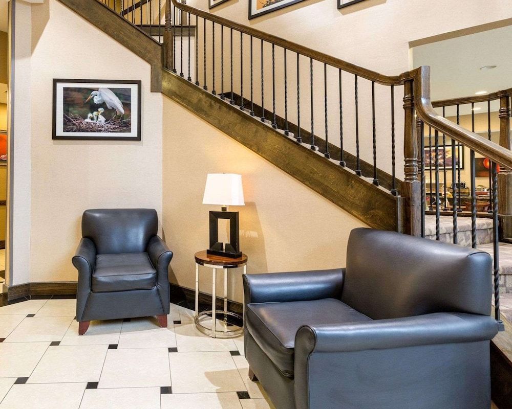 Comfort Inn & Suites Winnie 2