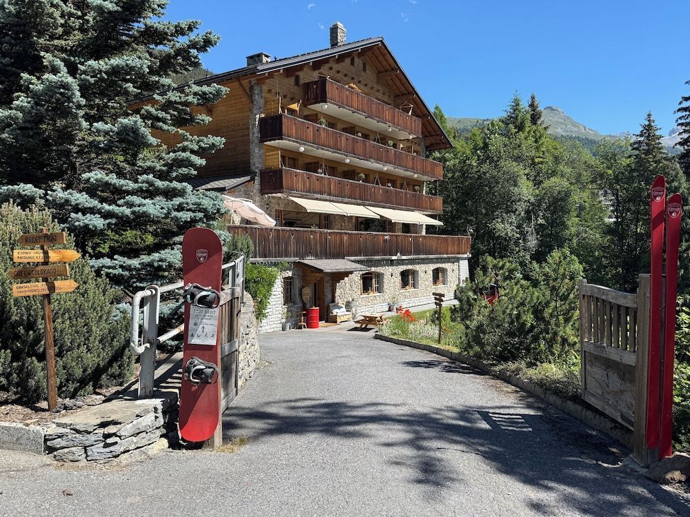 Colorado Riders Chalet 1