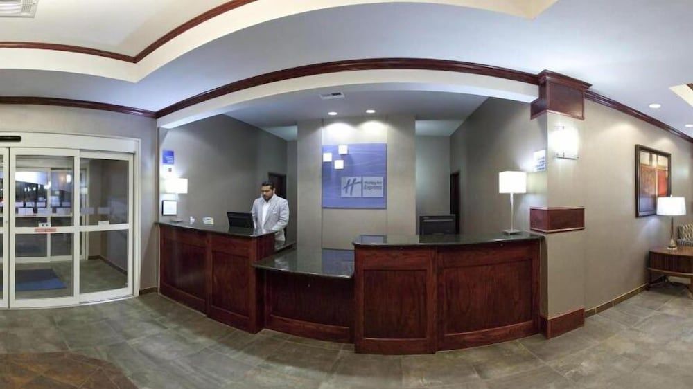 Holiday Inn Express & Suites FORT STOCKTON by IHG 2