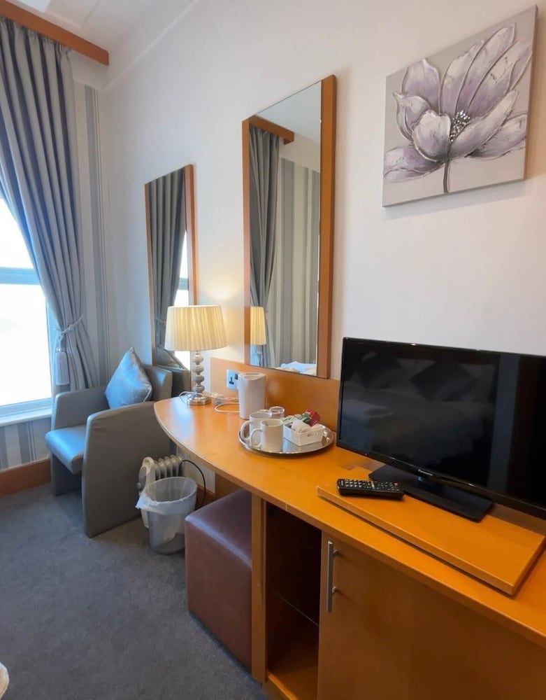 The Strand Hotel 2