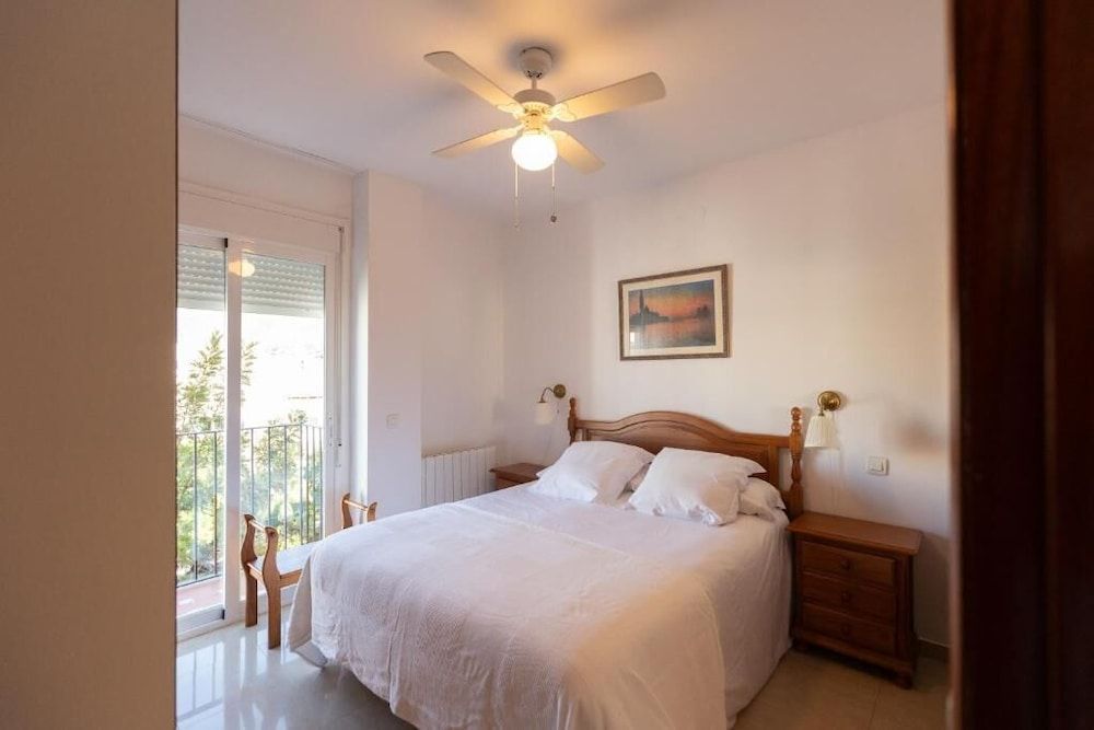 Apartamentos Miguel Angel 1