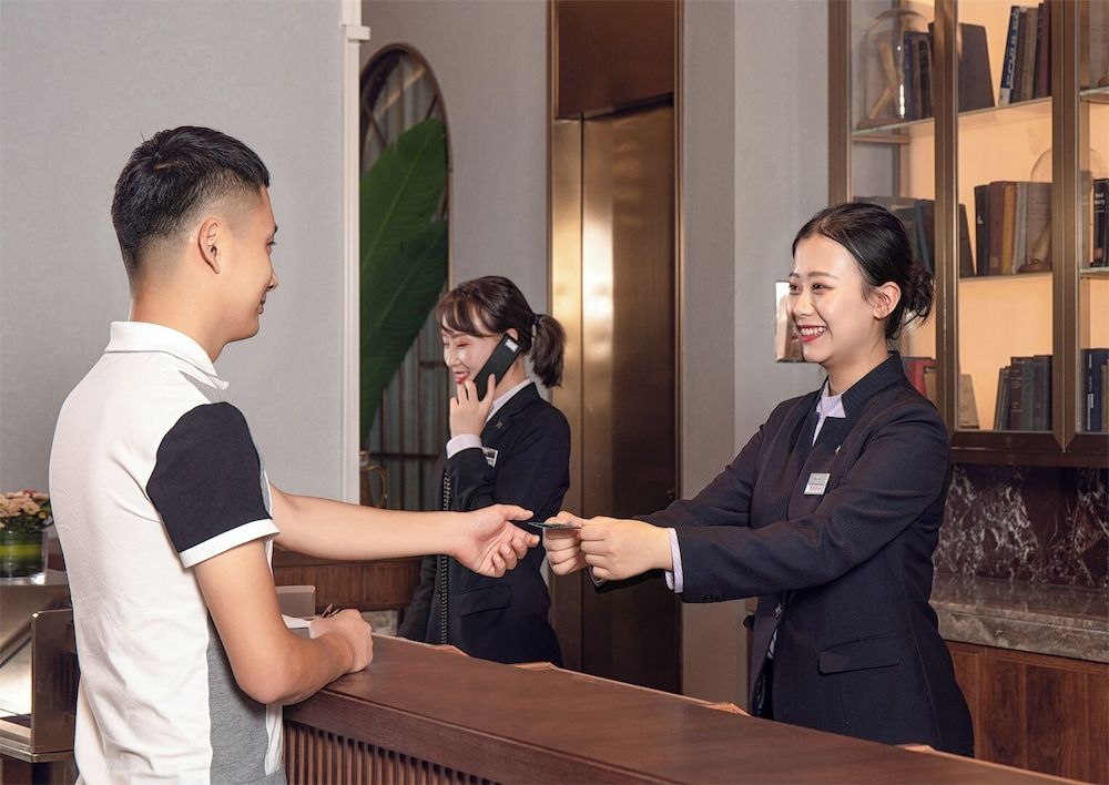Mercure Xi'an High-tech Zone Center 2