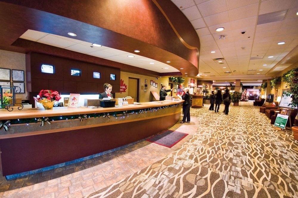 Canad Inns Destination Centre Polo Park 2