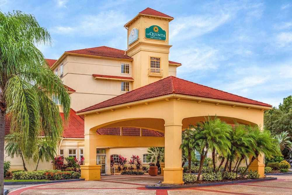 La Quinta by Wyndham Lakeland West 1