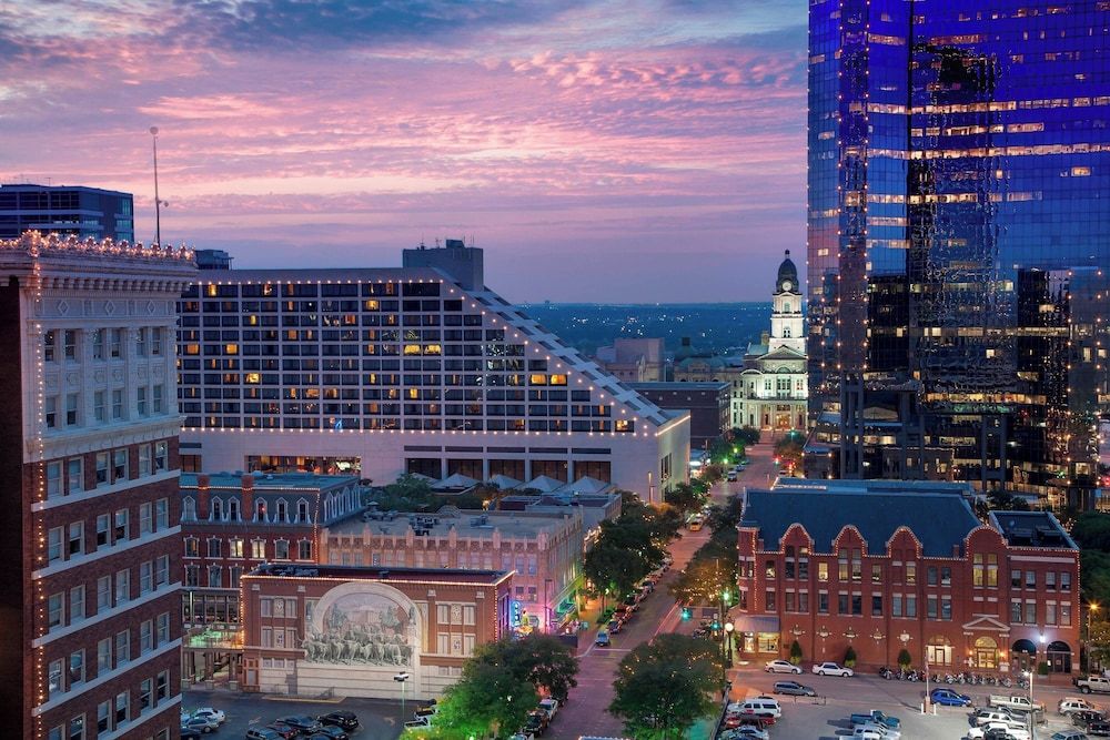 The Worthington Renaissance Fort Worth Hotel 1