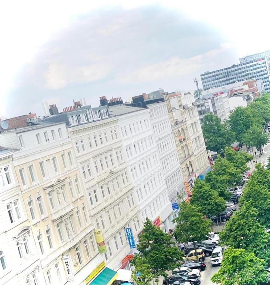 Check-in Hamburg 1