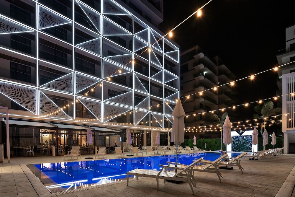Nyota Hotel & Conference Center 1