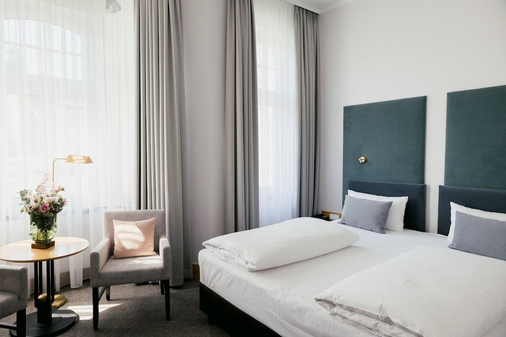 DOM Hotel LIMBURG 1