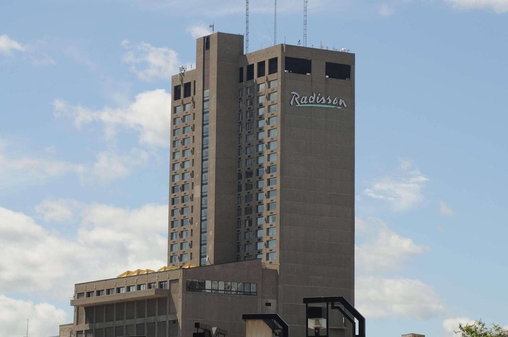 Radisson Hotel Winnipeg Downtown 1