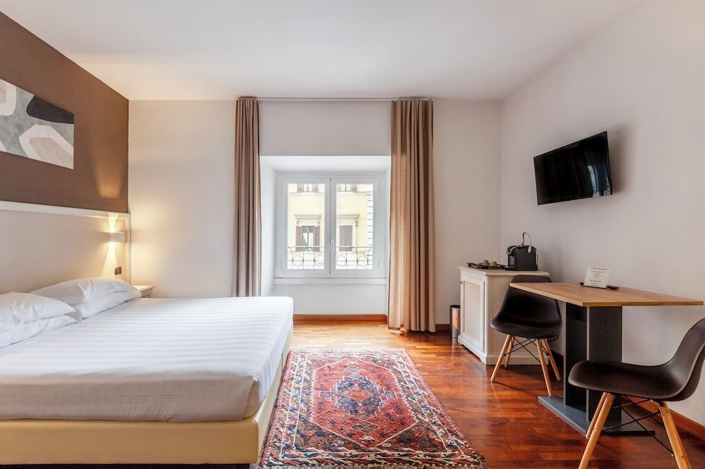Inn Rome Rooms & Suites 2