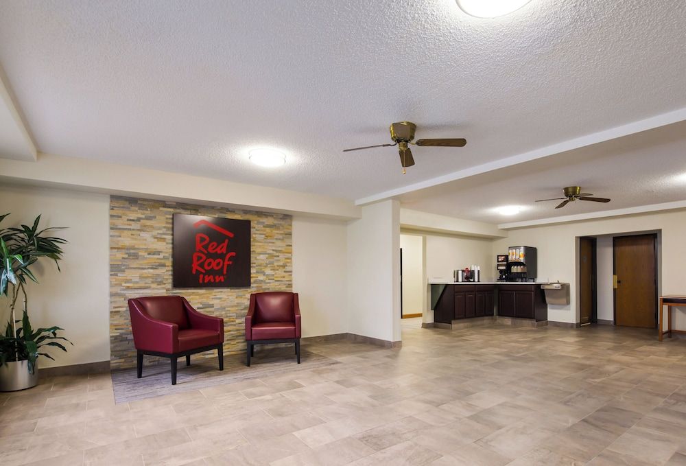 Red Roof Inn Lawrenceburg 2