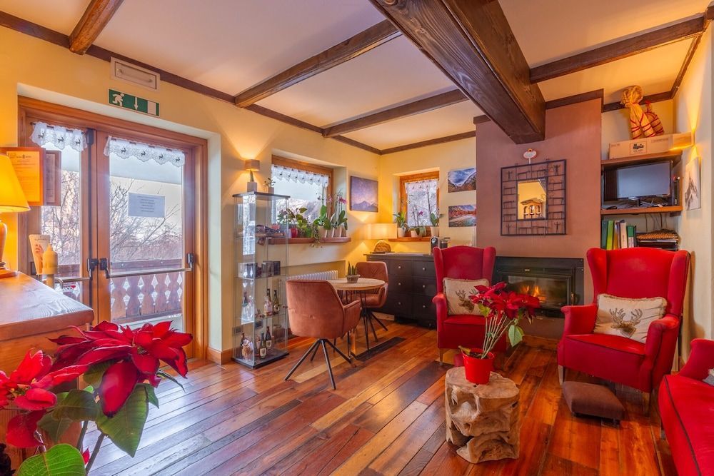 Shatush Hotel 2