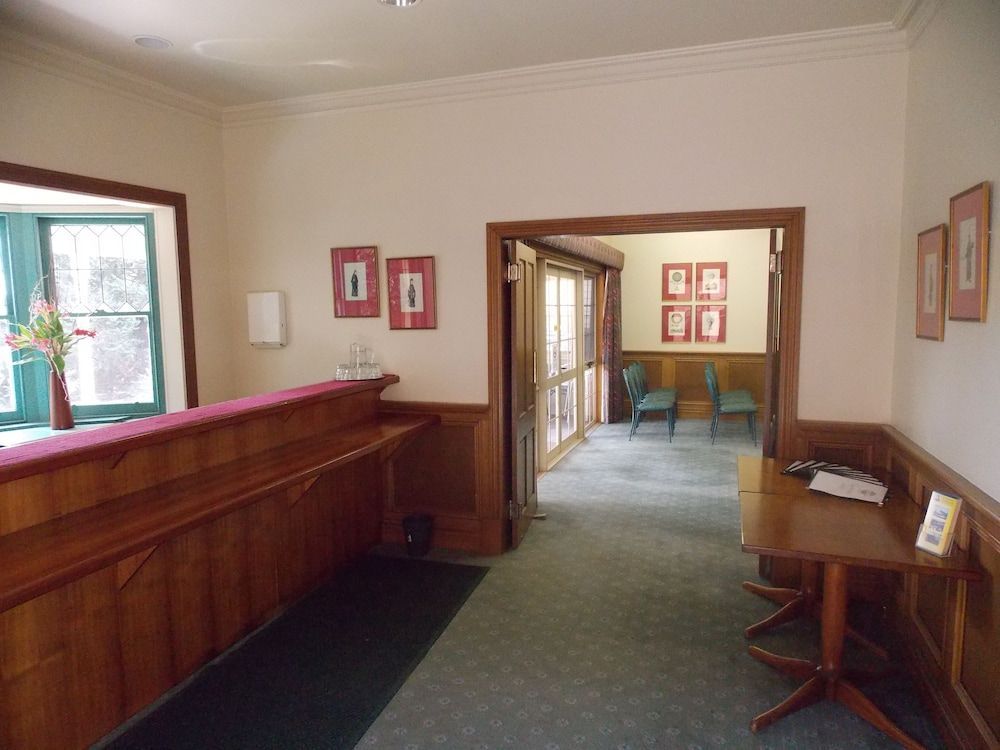 Bell Motel 2