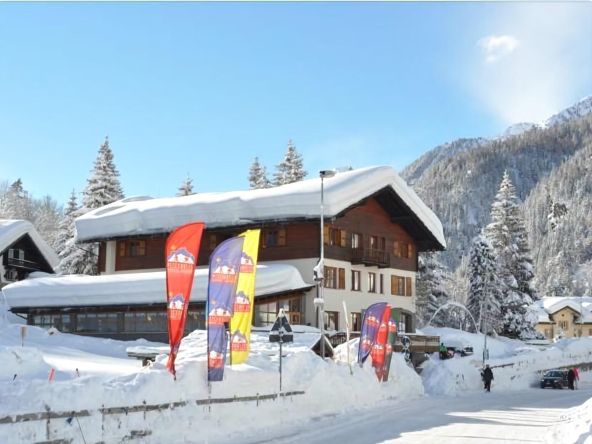 Hotel Flora Alpina 1