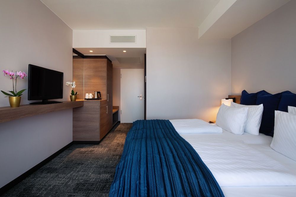 Holiday Inn BERLIN CITY CENTER EAST P-BERG by IHG 2