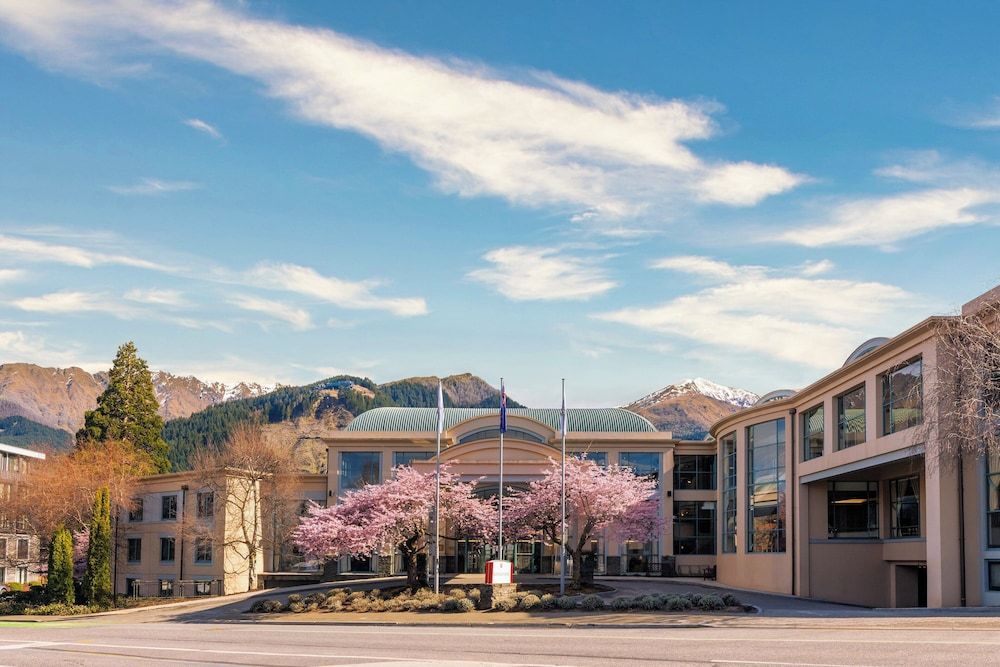 Millennium Hotel Queenstown 1