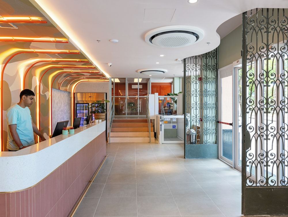 B&B HOTEL Santos Dumont 2