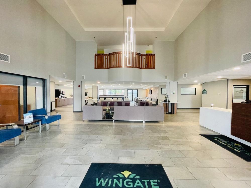 Wingate by Wyndham Parkersburg-Vienna 2