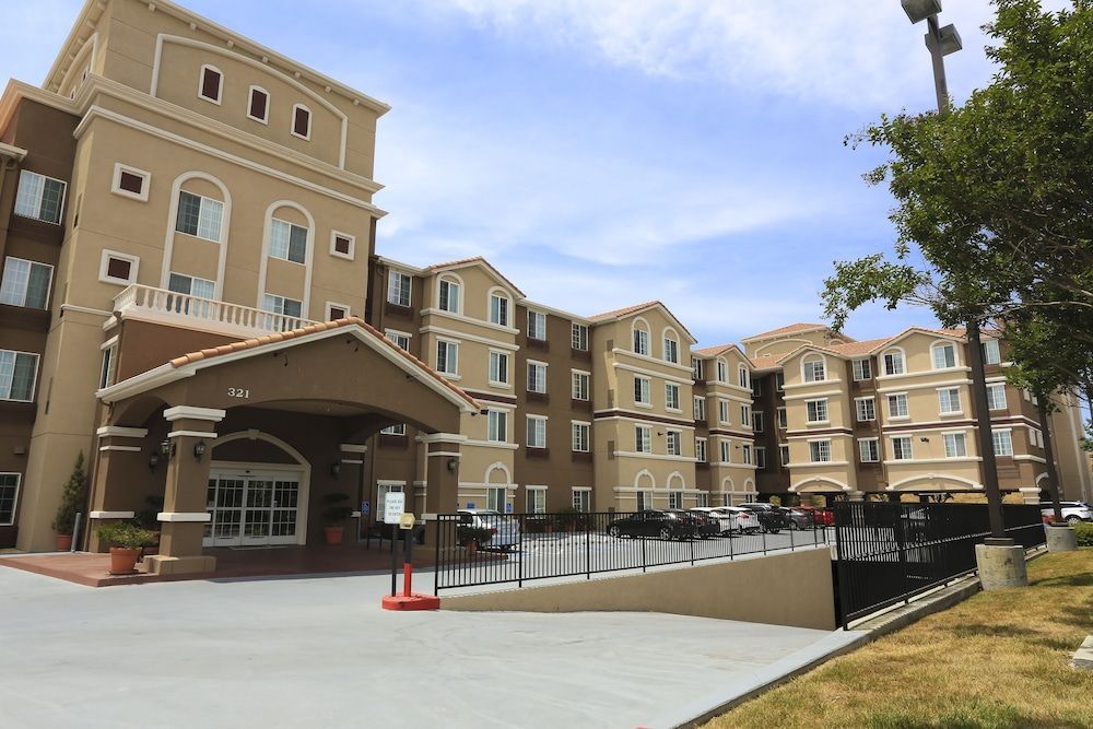 Staybridge Suites SILICON VALLEY-MILPITAS by IHG 1
