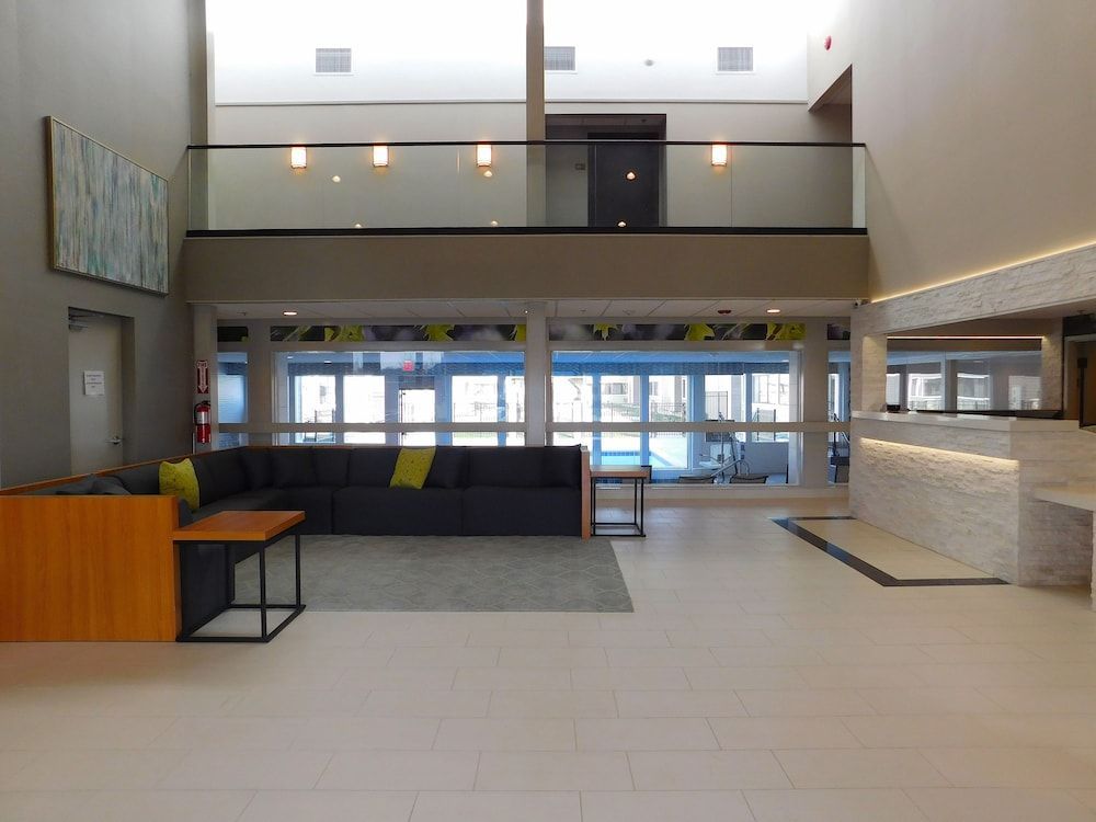 Wyndham Garden Fort Wayne 2