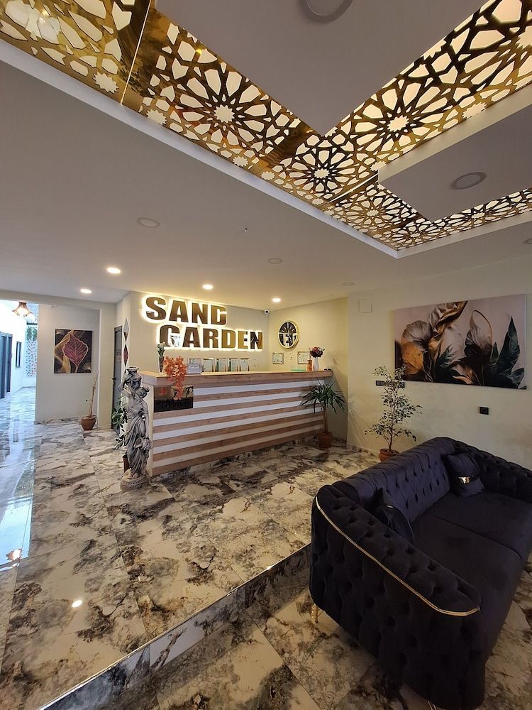 SAND GARDEN 2