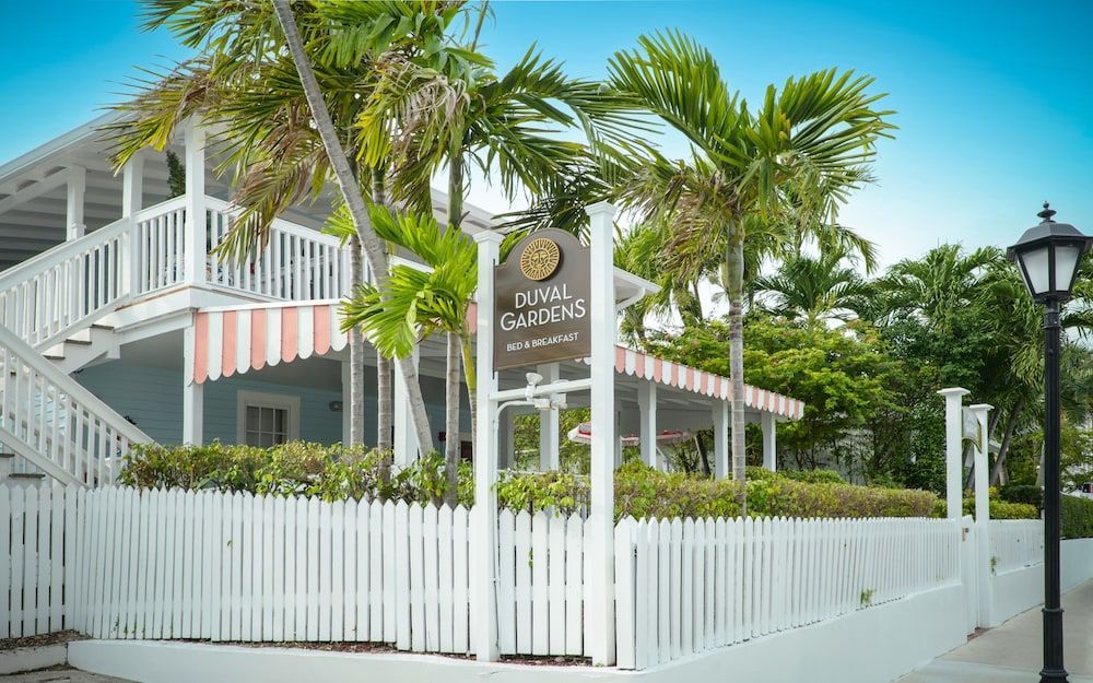 Duval Gardens at Southernmost Beach Resort – Adults Only 1